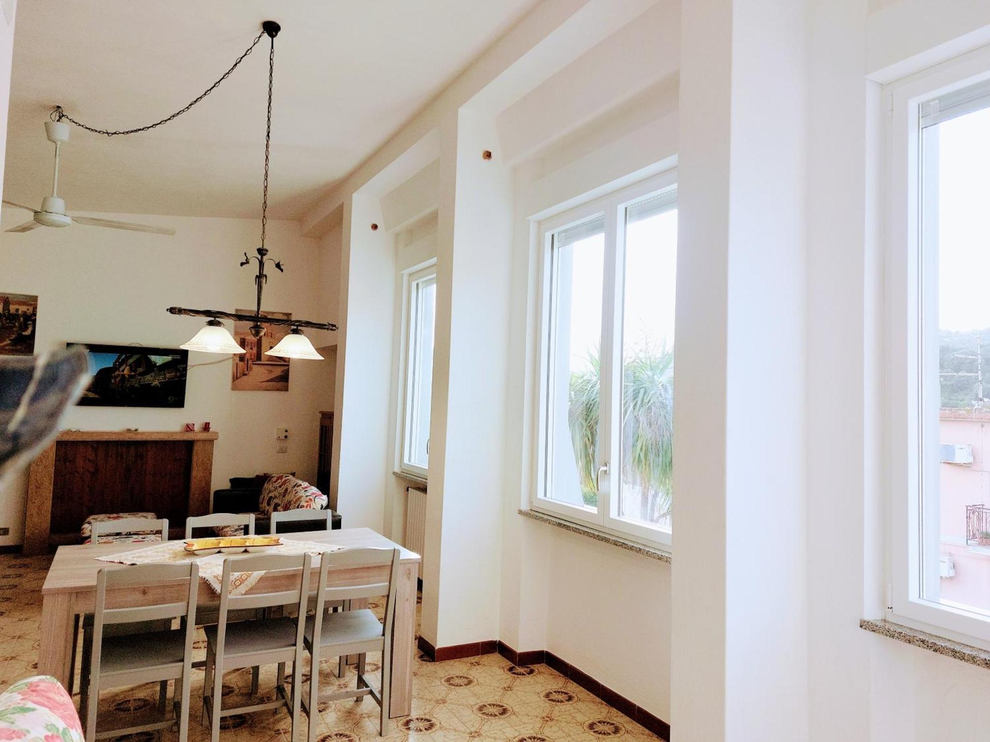 Casa Vacanze Sole E Mare Теулада Екстериор снимка