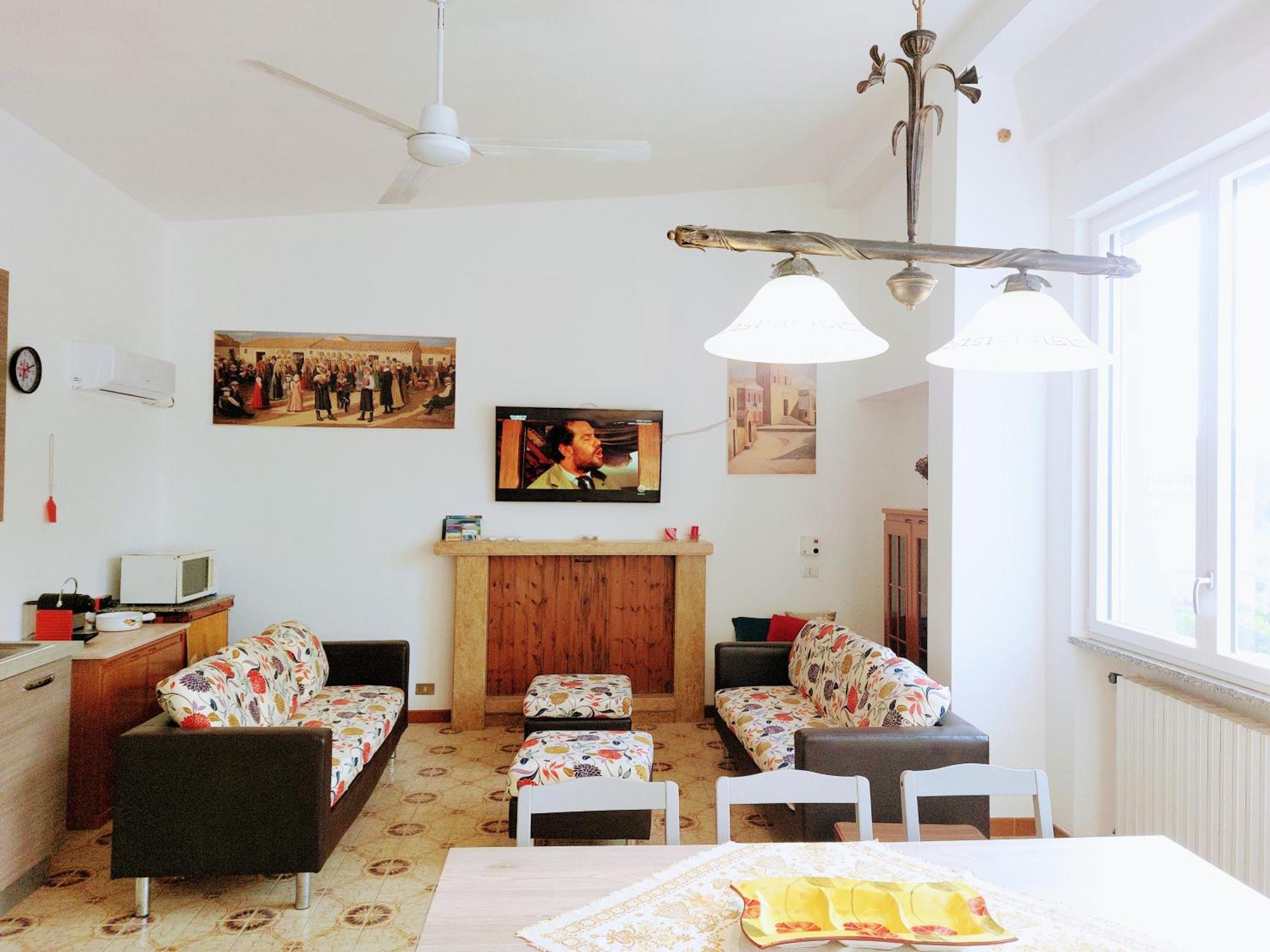Casa Vacanze Sole E Mare Теулада Екстериор снимка