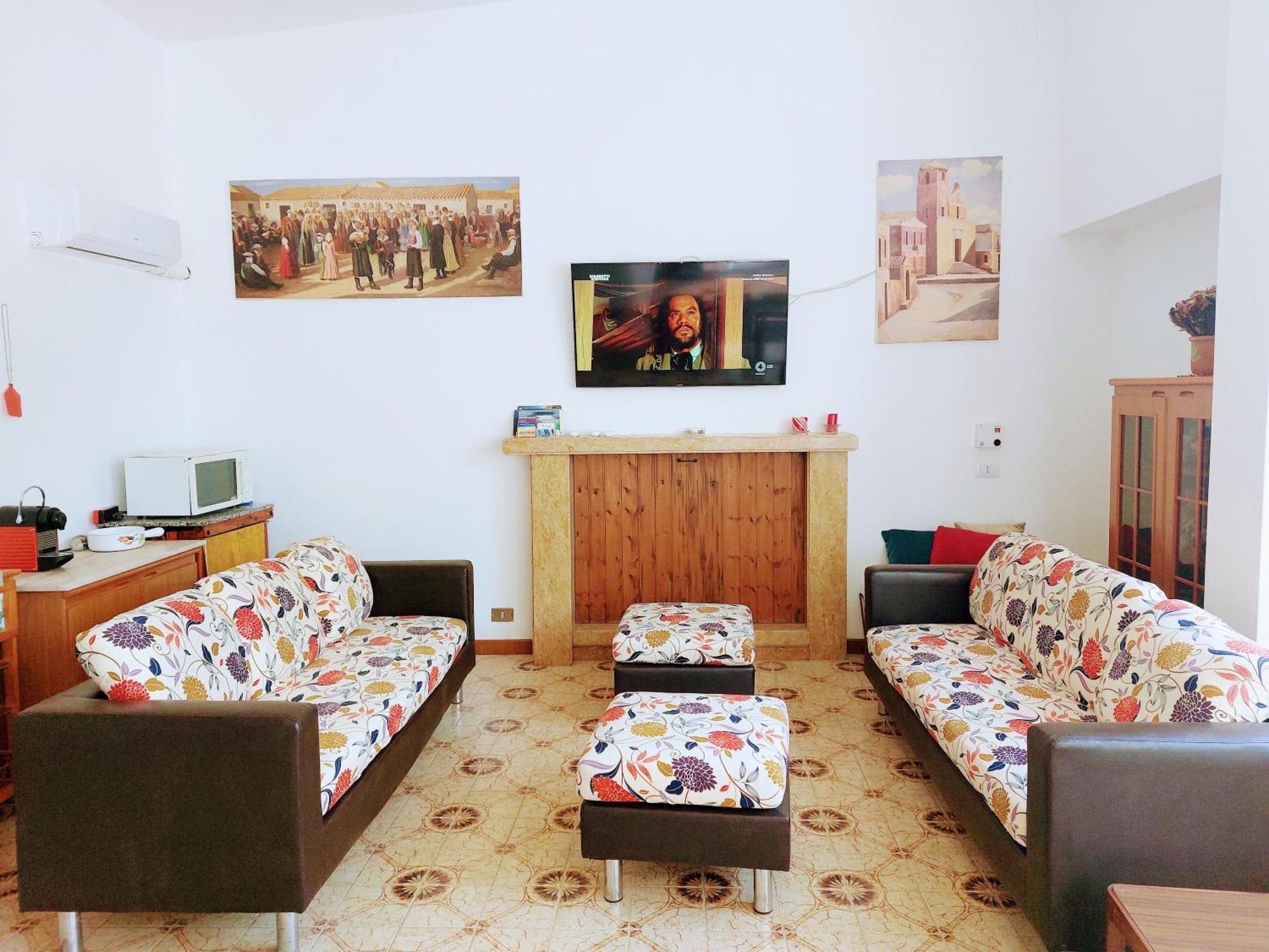 Casa Vacanze Sole E Mare Теулада Екстериор снимка